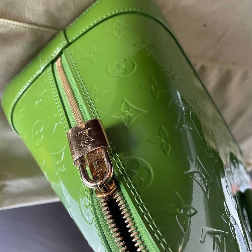 Louis Vuitton Alma Vert Tonic - Picture 4 of 16